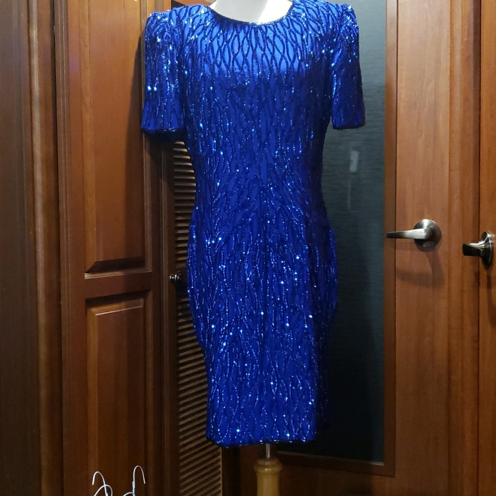 Ladies Vintage Opulent Silk,Sequin, and Glass bead